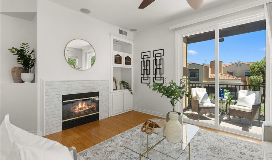 98 Verdin Ln, Aliso Viejo, CA 92656 - 2 Beds, 3 Bath