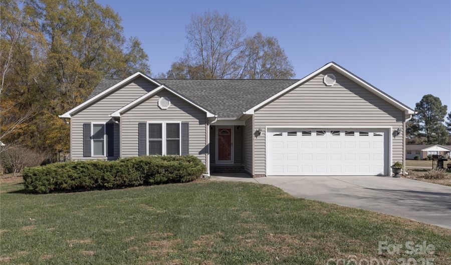 1505 Moss Springs Rd, Albemarle, NC 28001 - 3 Beds, 2 Bath