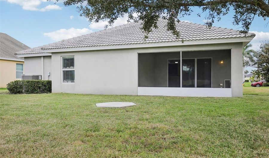 106 STAR SHELL Dr, Apollo Beach, FL 33572 - 4 Beds, 2 Bath