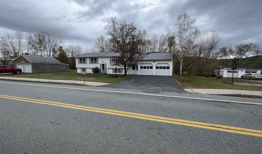 1932 Riverside Dr, Berlin, NH 03570 - 3 Beds, 2 Bath