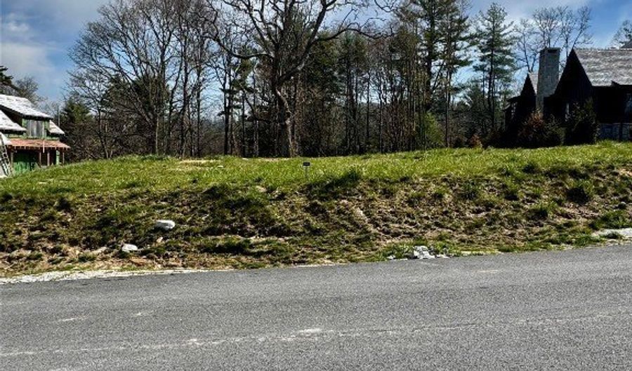 Lot 8 Sanctuary Ridge Road, Highlands, NC 28741 - 4 Beds, 5 Bath