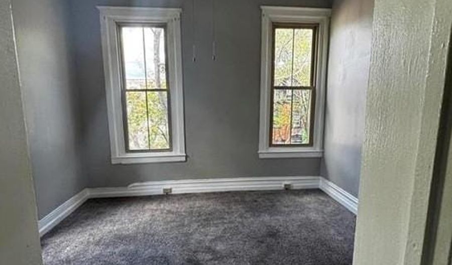 801 Chew St, Allentown, PA 18102 - 1 Beds, 1 Bath