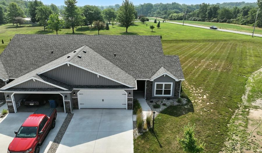 2358 Serenity Ct, Auburn, IN 46706 - 2 Beds, 2 Bath