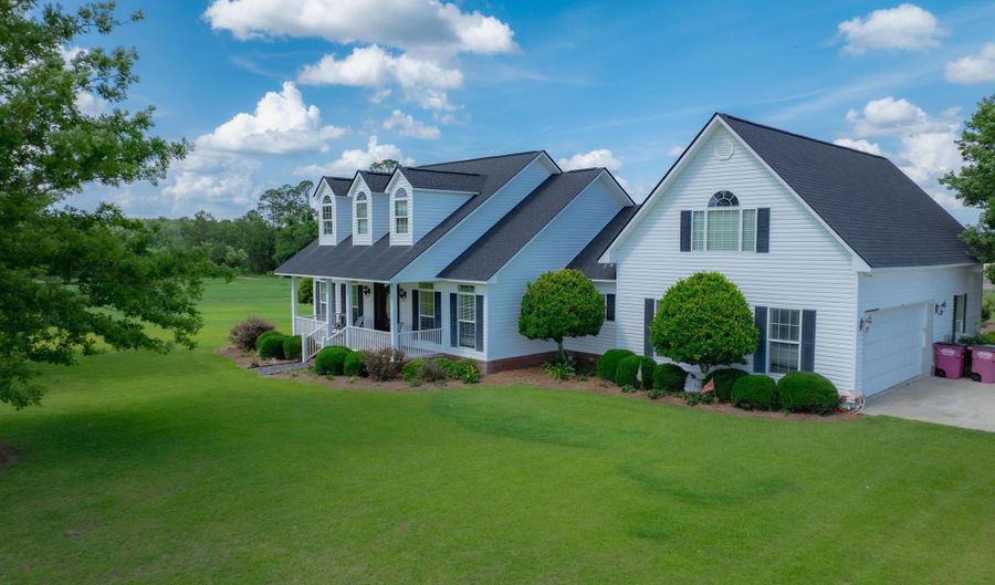 1474 Georgia 203, Alma, GA 31510 - 5 Beds, 3 Bath