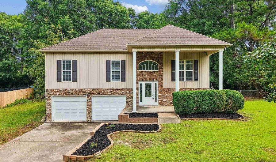 30 MONTE TIERRA Trl, Alabaster, AL 35007 - 4 Beds, 2 Bath
