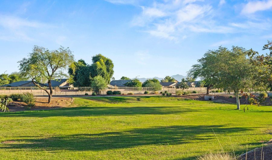 12672 W OSBORN Rd, Avondale, AZ 85392 - 4 Beds, 2 Bath