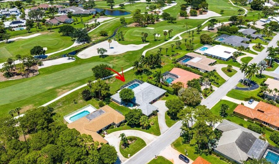 489 S Country Club Dr, Atlantis, FL 33462 - 4 Beds, 3 Bath