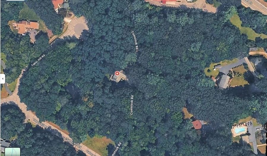 7 Tabor Hill Rd, North Smithfield, RI 02896 - 3 Beds, 4 Bath