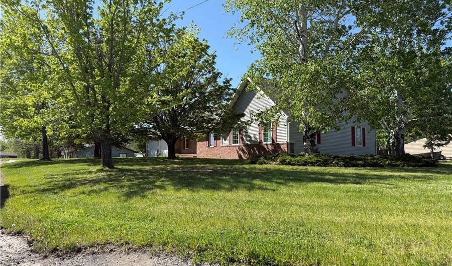 702 Boulder St, Big Timber, MT 59011 - 4 Beds, 3 Bath