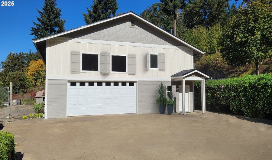 9275 SE TERRACE VIEW Ct, Amity, OR 97101 - 3 Beds, 2 Bath