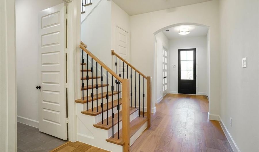 407 Wingtail Dr, Aledo, TX 76008 - 4 Beds, 4 Bath