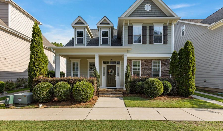 511 Mill Hopper Ln, Apex, NC 27502 - 4 Beds, 4 Bath