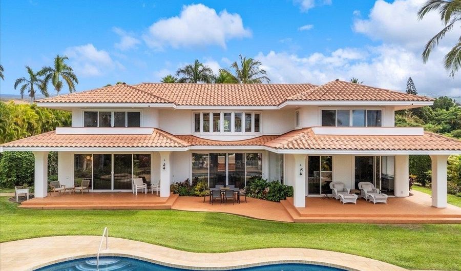 135 Kaimanu Pl, Kihei, HI 96753 - 5 Beds, 4 Bath