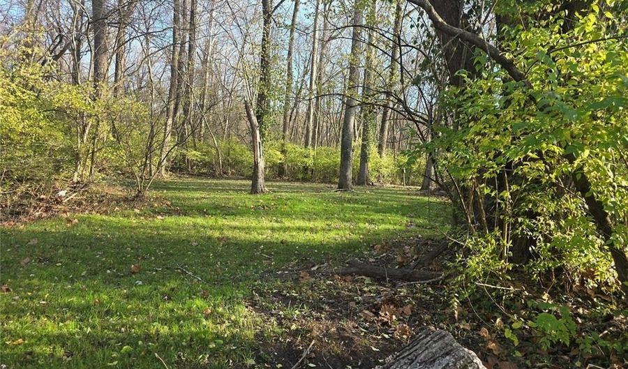 2750 Stonecrest Dr, Arnold, MO 63010 - 3 Beds, 1 Bath