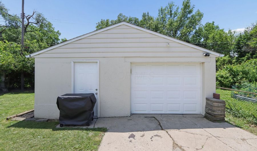 3495 Westway Dr, Columbus, OH 43204 - 3 Beds, 1 Bath