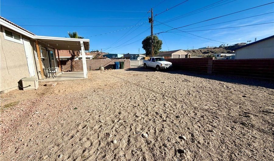 1660 Kyle Ave, Bullhead City, AZ 86442 - 2 Beds, 2 Bath