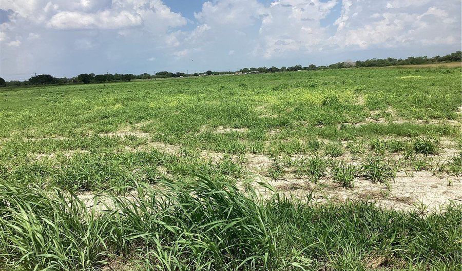 4596 W Highway 44, Alice, TX 78332 - 0 Beds, 0 Bath