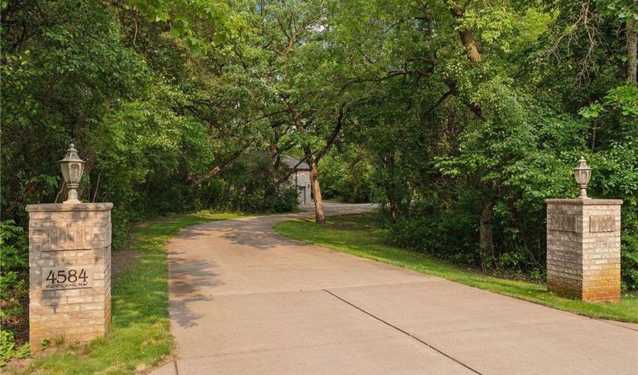 4584 162nd Ln NW, Andover, MN 55304 - 4 Beds, 4 Bath