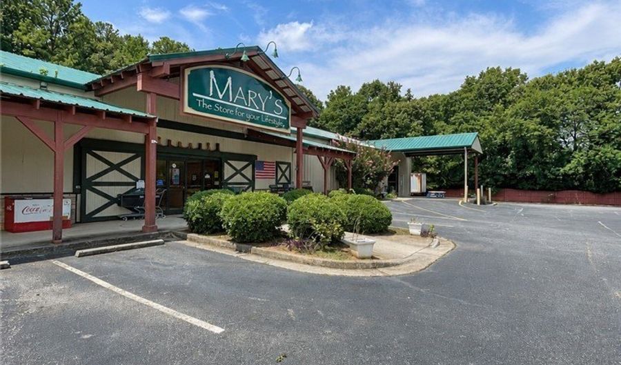 4860 Atlanta Hwy, Athens, GA 30606 - 0 Beds, 0 Bath