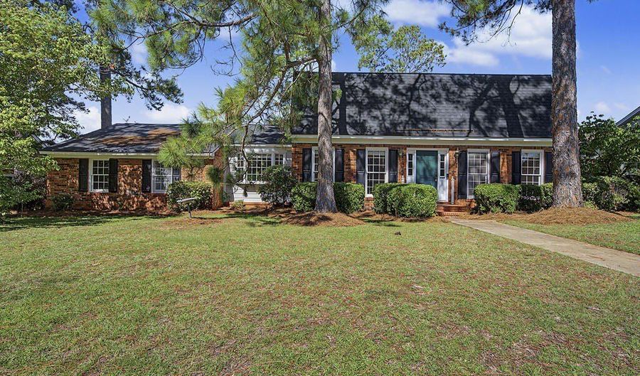 2205 Star Ln, Albany, GA 31707 - 4 Beds, 3 Bath