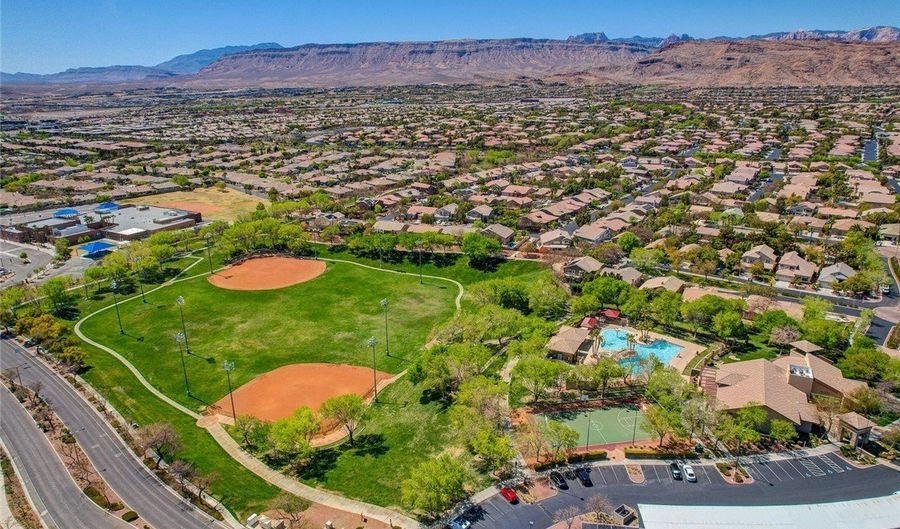 10298 Torrey Valley Ct, Las Vegas, NV 89135 - 4 Beds, 3 Bath