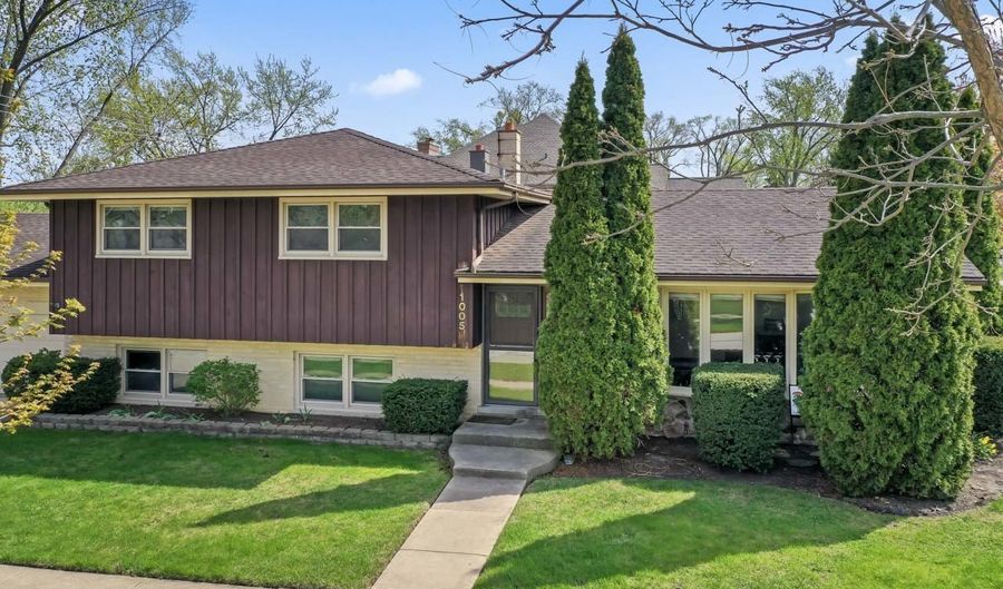 1005 E Orchard St, Arlington Heights, IL 60005 - 3 Beds, 3 Bath