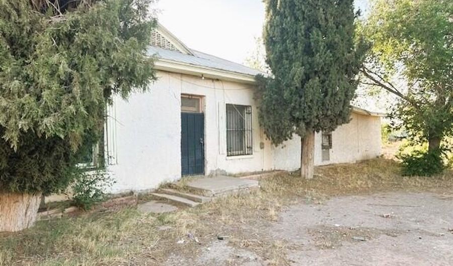 250 Trotter Ct, Anthony, NM 88021 - 3 Beds, 2 Bath