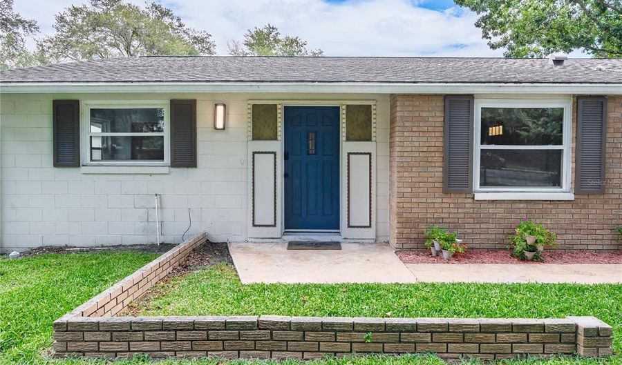 405 OAKHURST St, Altamonte Springs, FL 32701 - 3 Beds, 2 Bath