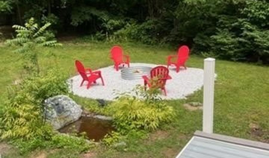 16 Deepwood Dr, Cheshire, CT 06410 - 3 Beds, 2 Bath