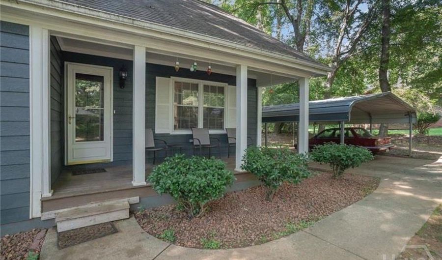 256 Frederick Dr, Athens, GA 30607 - 3 Beds, 2 Bath