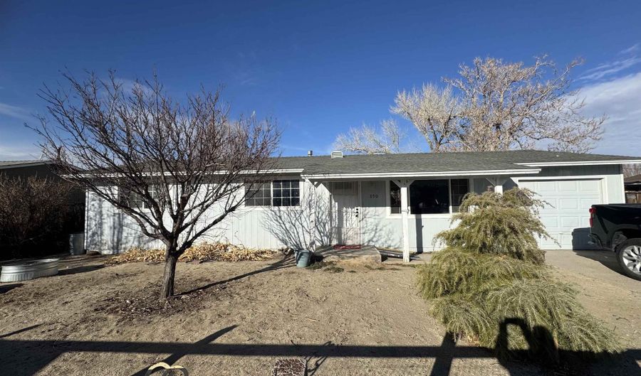 250 McCart St, Fernley, NV 89408 - 3 Beds, 2 Bath