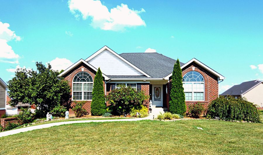 160 Redwood Dr, Bardstown, KY 40004 - 3 Beds, 3 Bath
