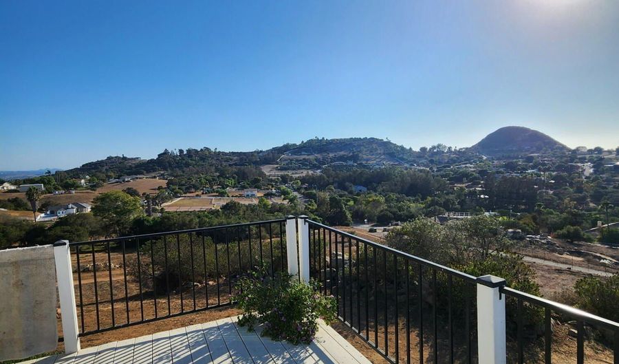 4782 Sleeping Indian Rd, Fallbrook, CA 92028 - 3 Beds, 4 Bath