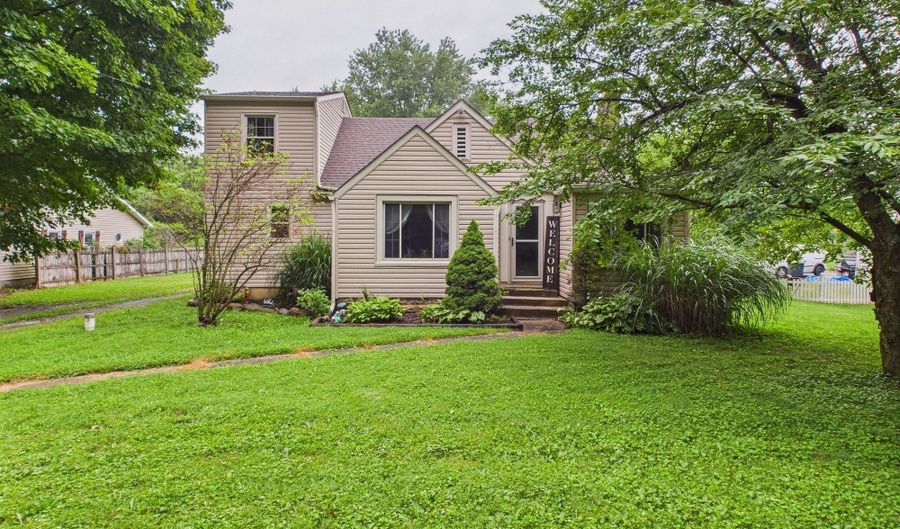 364 E 500 S, Anderson, IN 46013 - 4 Beds, 2 Bath