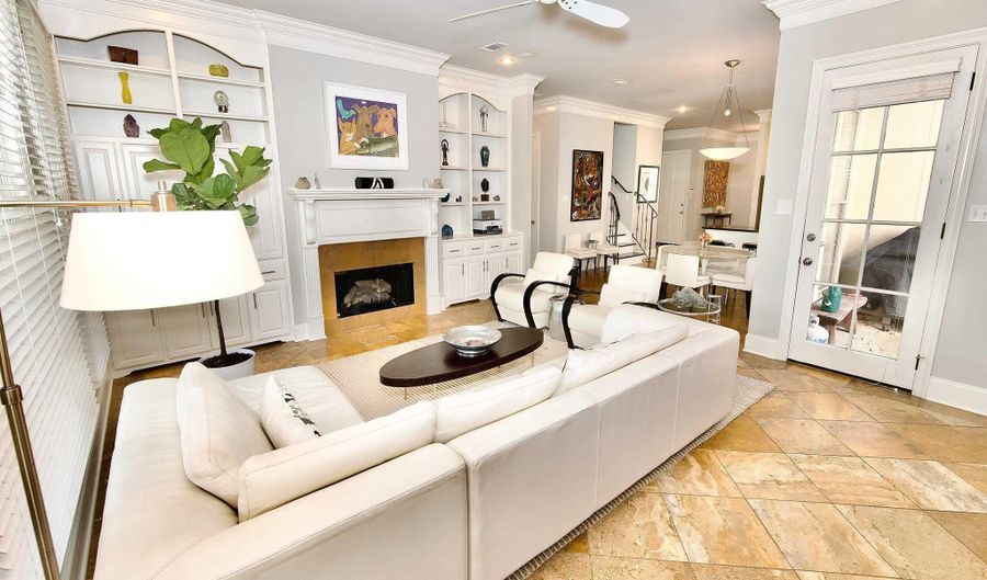 535 Lake Villa Dr, Baton Rouge, LA 70810 - 3 Beds, 3 Bath
