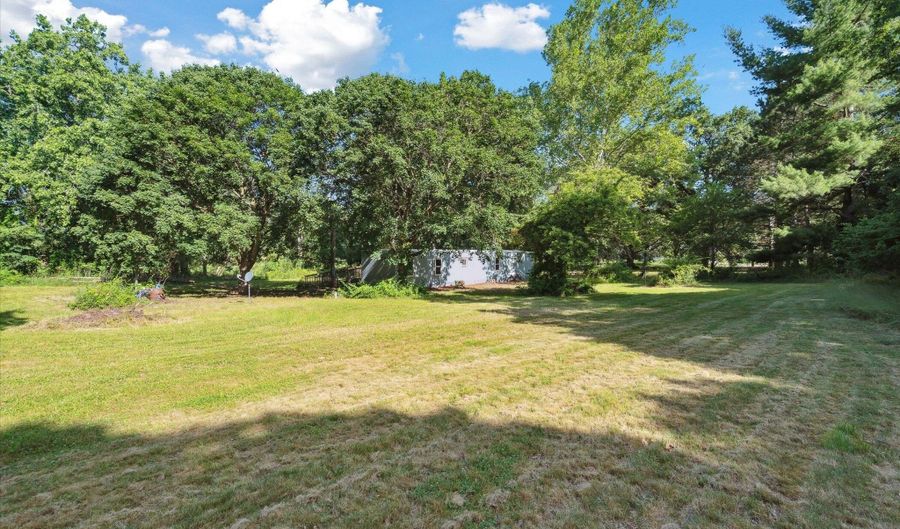 27508 F Dr S, Albion, MI 49224 - 3 Beds, 2 Bath