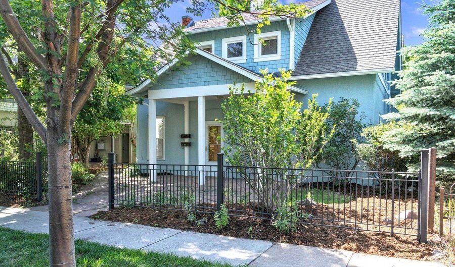 320 Pearl St, Boulder, CO 80302 - 5 Beds, 4 Bath