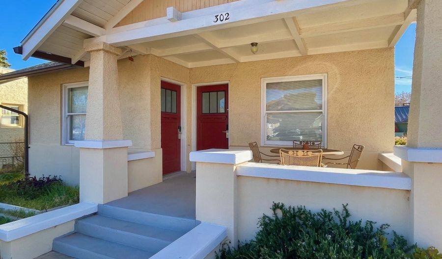 302 HOVLAND St, Bisbee, AZ 85603 - 4 Beds, 1 Bath
