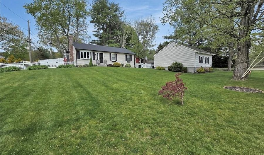 10 Chapel St, Burrillville, RI 02830 - 3 Beds, 1 Bath