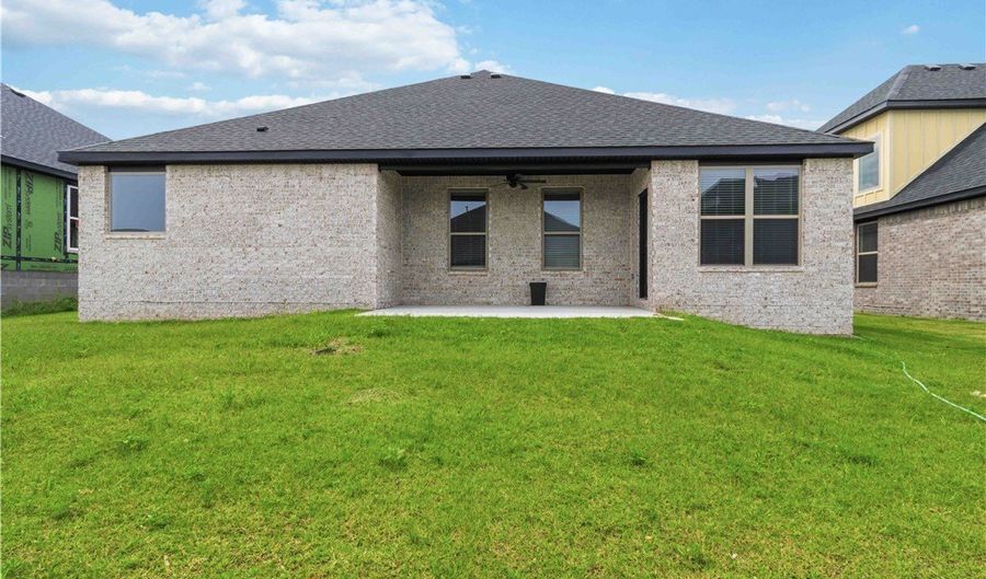 6706 High Meadow Blvd, Bentonville, AR 72713 - 3 Beds, 2 Bath