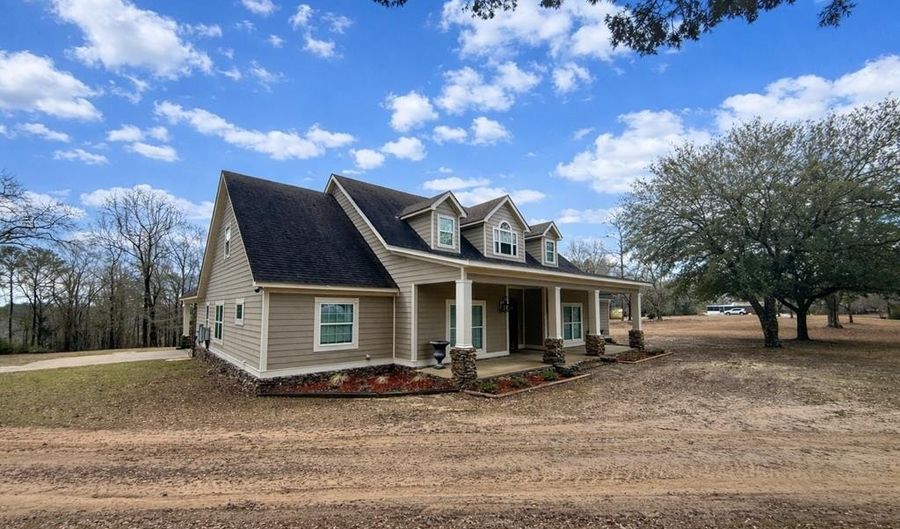 6325 State Highway 95, Abbeville, AL 36310 - 5 Beds, 4 Bath