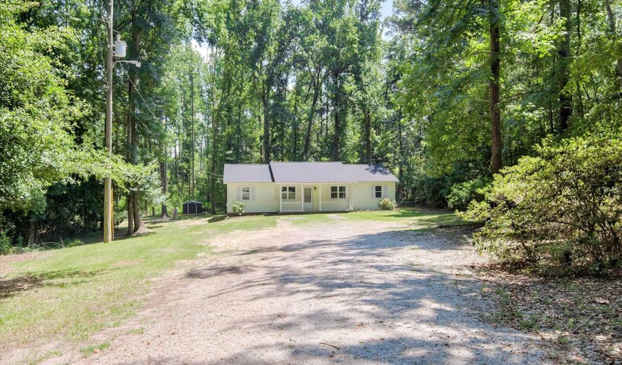 3941 Buck Rd, Augusta, GA 30909 - 3 Beds, 2 Bath