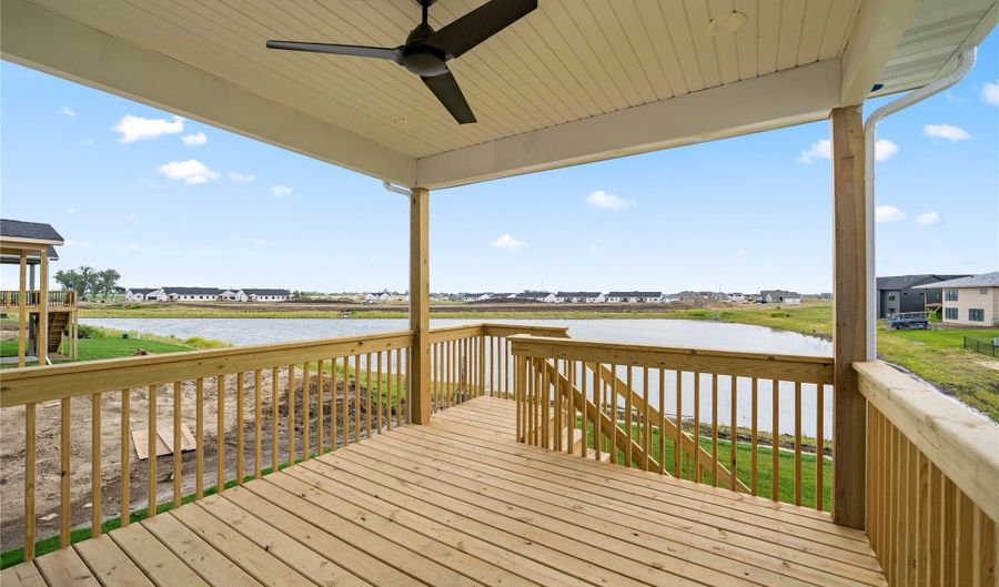 814 E Bridge Rd, Polk City, IA 50226 - 4 Beds, 4 Bath