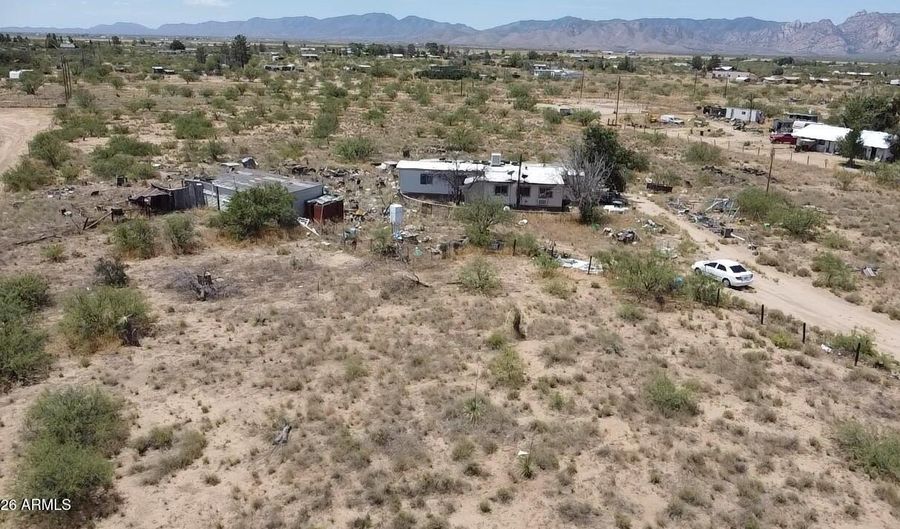 158 E PAPAGO Way, Cochise, AZ 85606 - 2 Beds, 1 Bath
