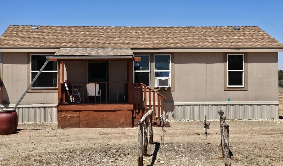 8850 W Fountain Ranch Rd, Ash Fork, AZ 86320 - 3 Beds, 2 Bath
