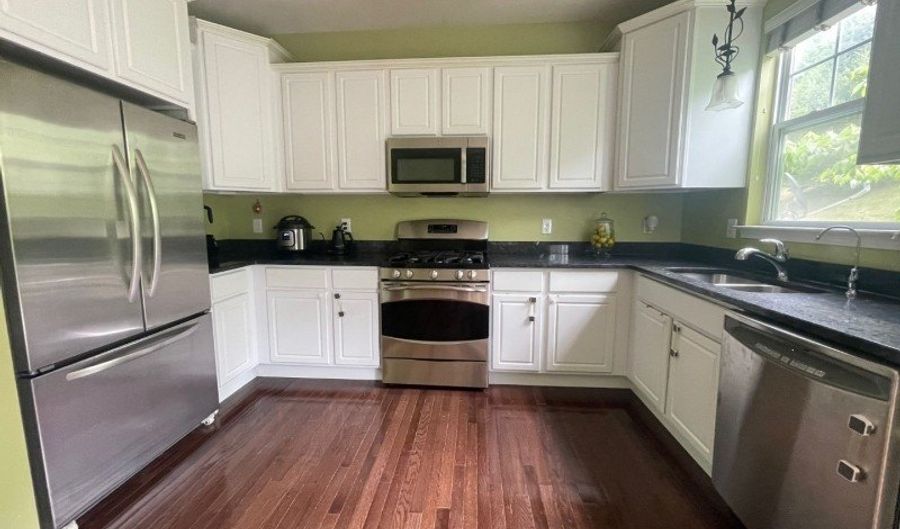 66 Indigo Rd, Allamuchy Twp., NJ 07840 - 3 Beds, 3 Bath