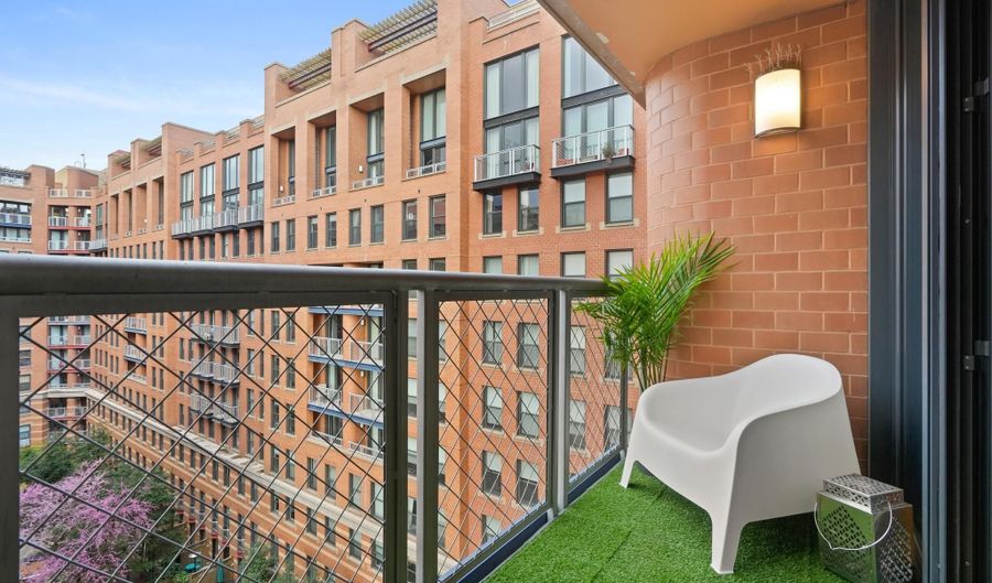 631 D St NW 936, Washington, DC 20004 - 1 Beds, 1 Bath