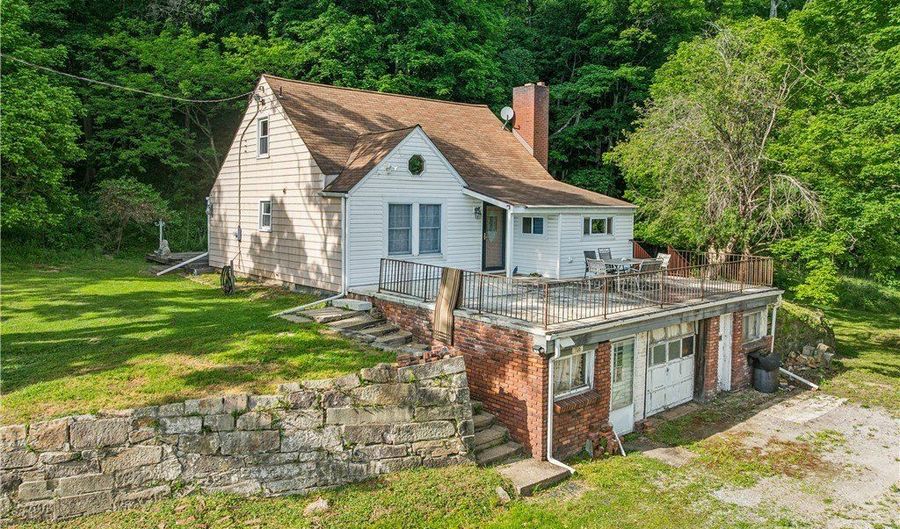 106 Shady Ln, Aliquippa, PA 15001 - 4 Beds, 0 Bath