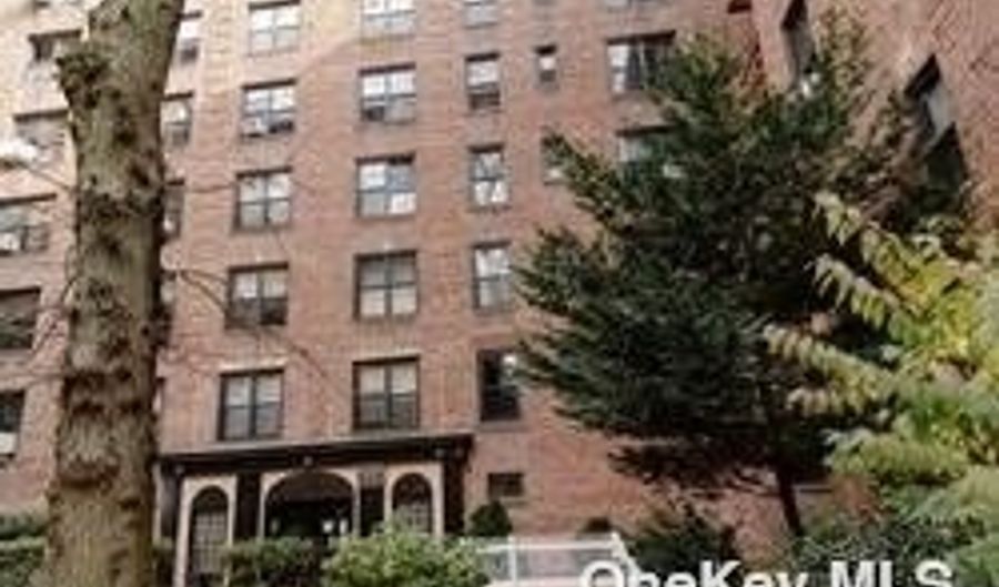83-20 98th St 4J, Woodhaven, NY 11421 - 1 Beds, 1 Bath