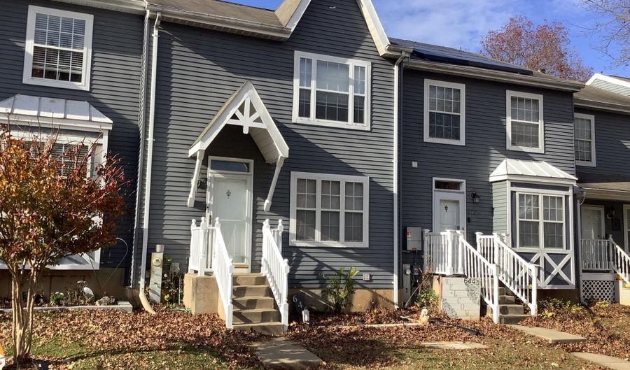 646 MILFORD Ct, Abingdon, MD 21009 - 2 Beds, 2 Bath